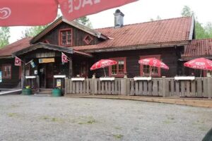 Essen und Wildnis-Camping in Ångersjöns