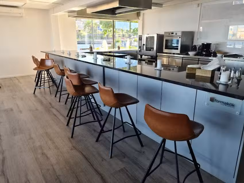 Badholmen Restaurang & Hotell