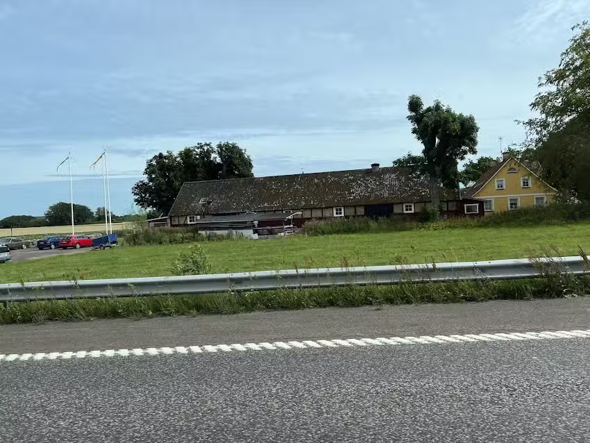 Bed and Breakfast 33