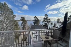 Breathtaking Lakefront mini villas