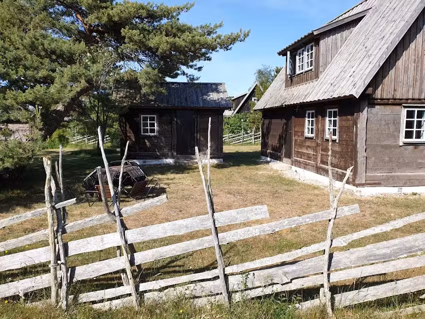 Bulhus Fritid AB & Borum Fritidscenter