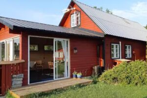 Burs Allmunde 121 Cottage rental on Gotland