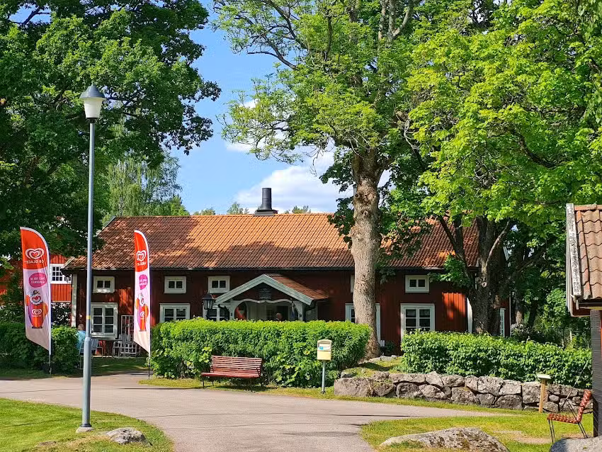 Camping & Veranda in Lunnedet