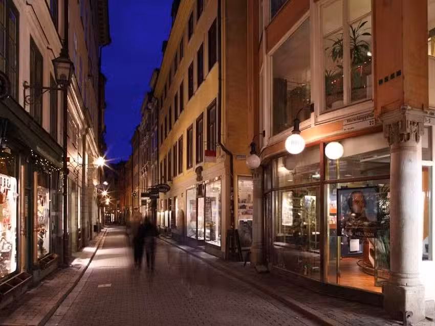 Collector’s Lord Nelson Hotel