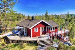 Holiday home on the lake in Sweden
