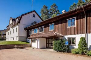 Furuhill – Hestra Guesthouse AB