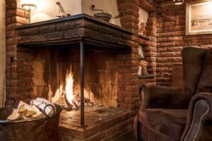 Hålllandsgården AB