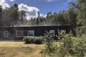 Haus am Fluss, Ekshärad