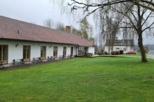 Hensbacka herrgård AB