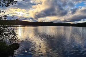 Kloten Lakeside Camp