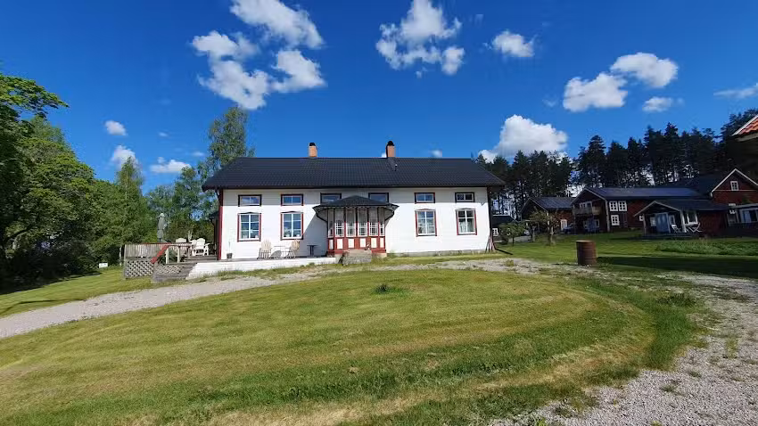 Kolarbo Gård B&B