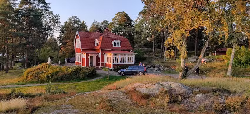 Kolviksstrands Gård