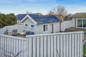 Schönes Haus in Hönö mit Hafenblick