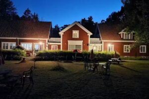 Lövhagens Kaffeservering & Vandrarhem