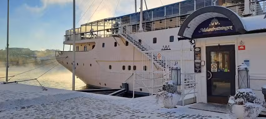 Mälardrottningen Yacht Hotel & Restaurant