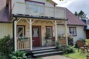 Melösa-Zimmer und Frühstück