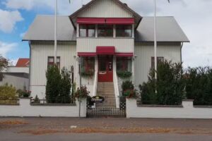 Monicas Rumsuthyrning