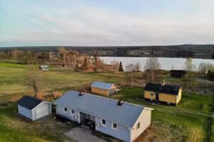 Semi-detached house 13A & 13B