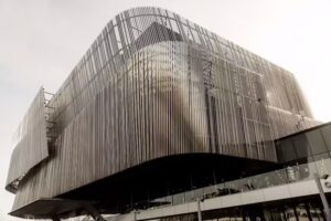 Radisson Blu Waterfront Hotel