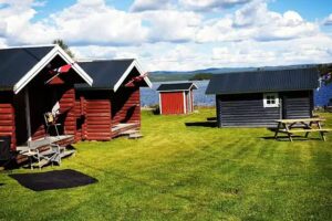 Rötvikens Camping, ferielandsby og leilighetsutleie