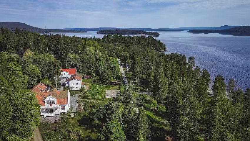 Sawmill meeting room & kitchen