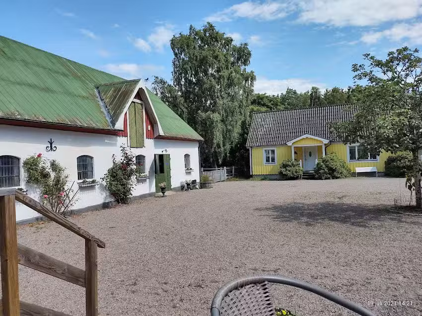 skummeslöv B & B