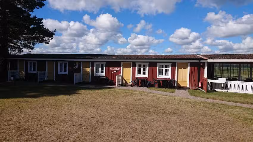 Smålandsbyns kanotuthyrning & Logi i Vimmerby