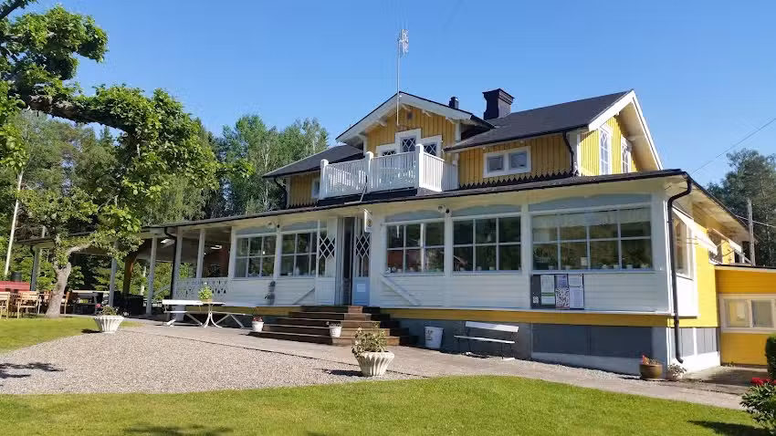 Sofielund Hostel & Camping (Sala)