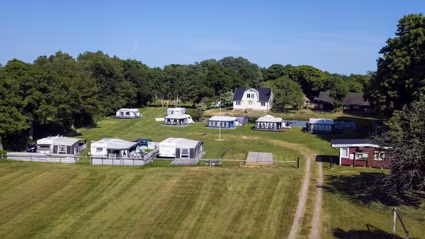 Stenbräcka kurs- o lägergård