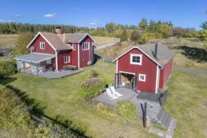 SVÆRKER – Villa Bredvassa