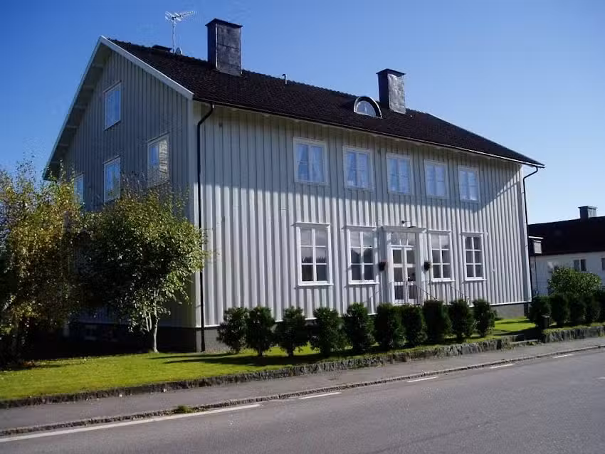 Tinas Bed and Breakfast