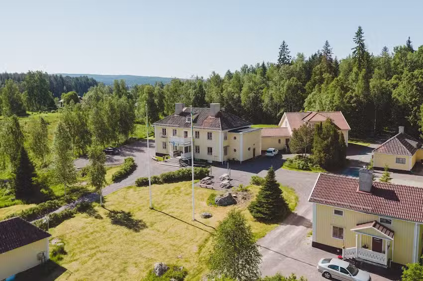 Trollnäs Gårdshotel