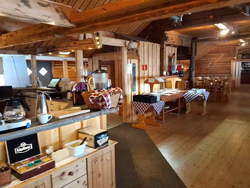 The Wolf’s Inn and Restaurant