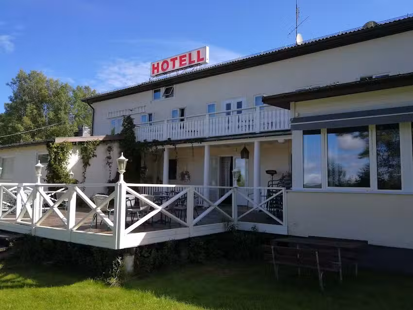 Victoria Border Hotel