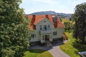 Villa Akvarellen Bed & Breakfast