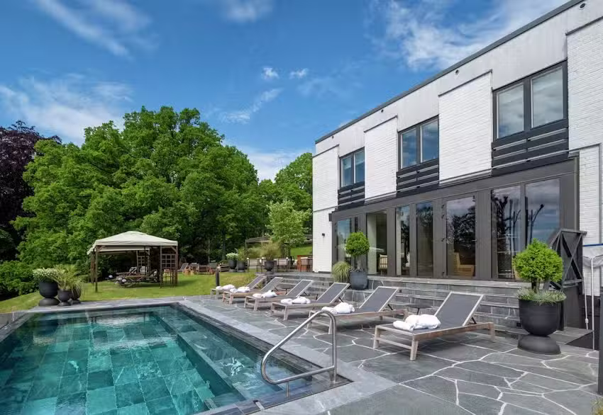 Villa Lovik – Hotell & Konferens