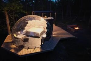 Villa Vilan | Countryside Lodging Småland: B&B, Holiday Homes, Glamping Dome