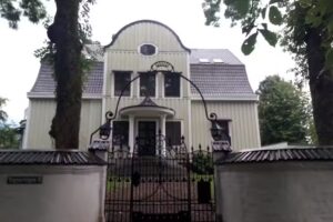 Villastaden’s Commuter Housing