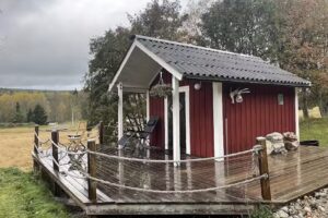 Where the Wild River Runs, Kvarnforsens Lodge