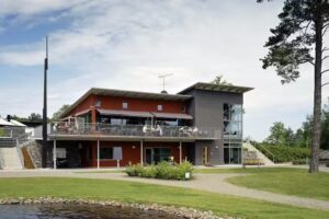 Woodlands Country Club